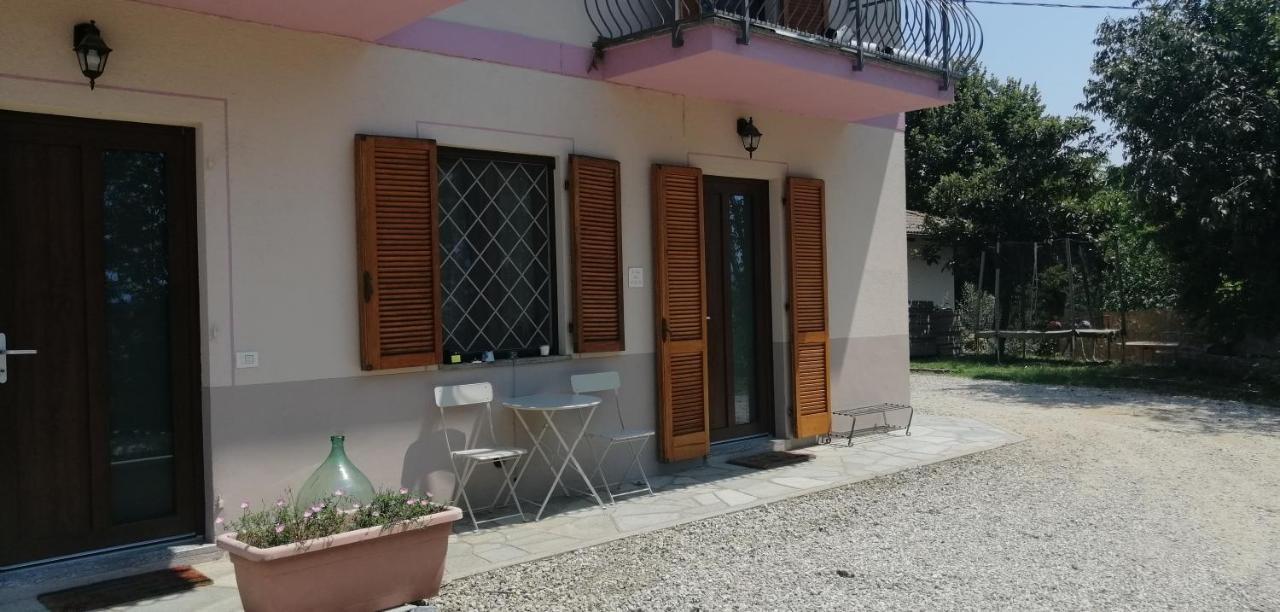 La Casa Rosa Lägenhet Piobesi d'Alba Exteriör bild